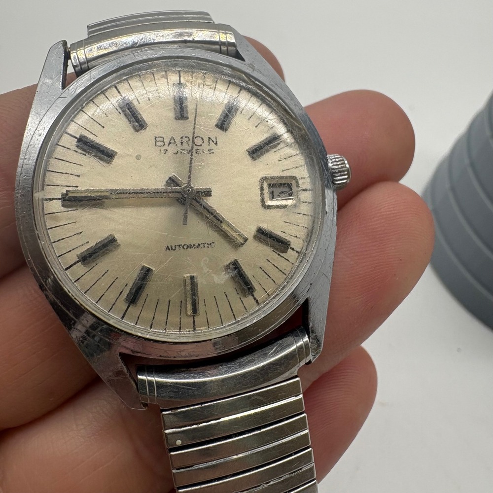 Vintage Baron 17 Jewel Automatic Mens Watch Silver Date  Speidel Band Running